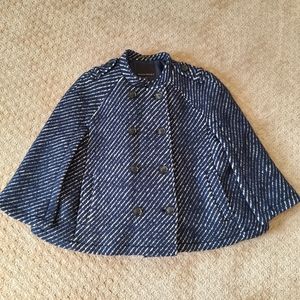 Banana Republic womans wool blend lined poncho coat like new size small